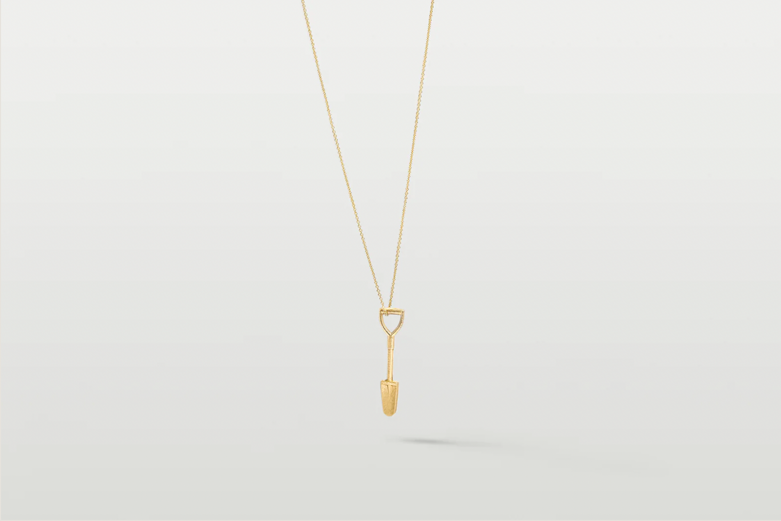 14k Gold Shovel Pendant (5'000 trees)